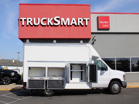 USED 2019 FORD E350 SERVICE - UTILITY TRUCK #14243-12