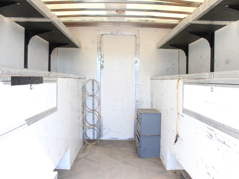 USED 2019 FORD E350 SERVICE - UTILITY TRUCK #14243-15
