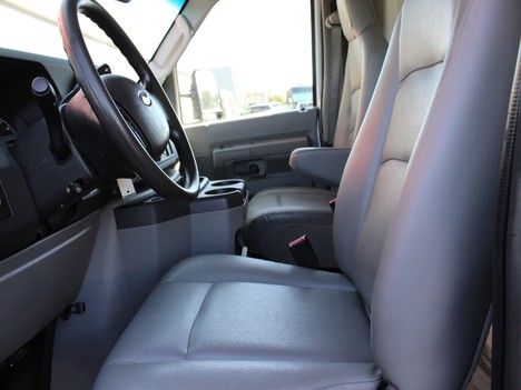 USED 2019 FORD E350 SERVICE - UTILITY TRUCK #14243-18
