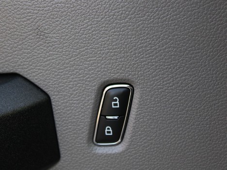 USED 2021 FORD F550 SWITCH-N-GO TRUCK #14254-25