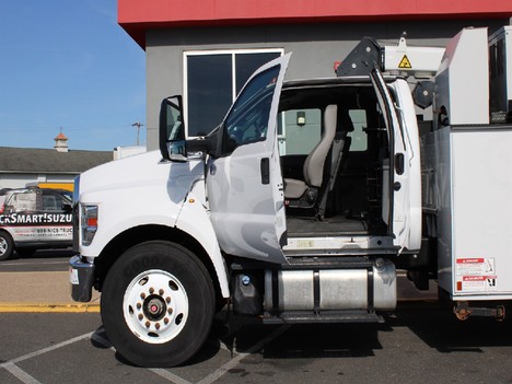 USED 2017 FORD F750 MECHANICS TRUCK #14273-8