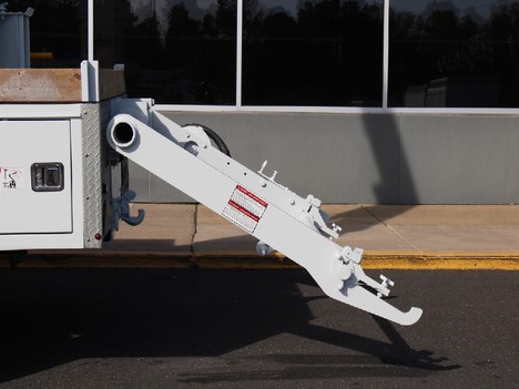 USED 2019 FREIGHTLINER M2 106 SERVICE - UTILITY TRUCK #14277-13