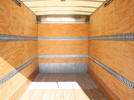 USED 2020 ISUZU NRR BOX VAN TRUCK #14291-11