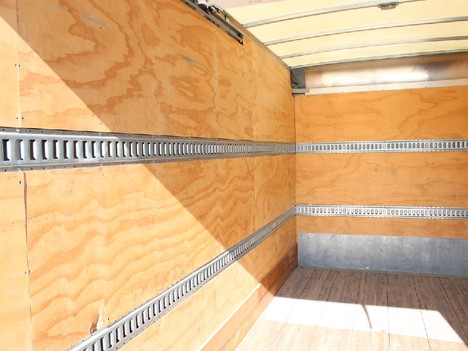 USED 2020 ISUZU NRR BOX VAN TRUCK #14291-12