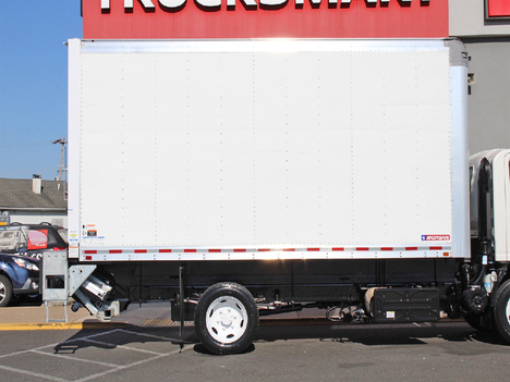 USED 2020 ISUZU NRR BOX VAN TRUCK #14291-7