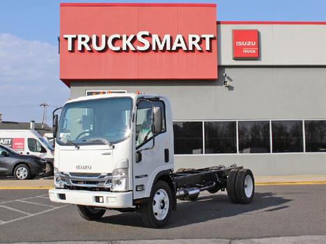 NEW 2024 ISUZU NPR-HD CAB CHASSIS TRUCK #14303