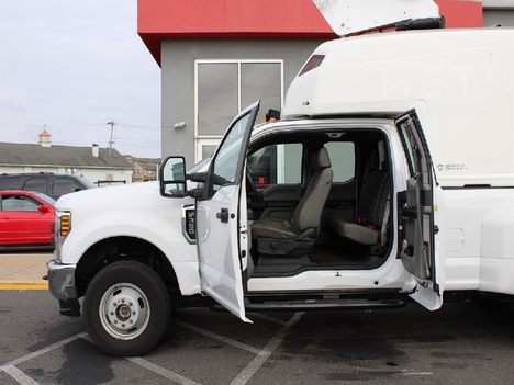 USED 2018 FORD F350 SERVICE - UTILITY TRUCK #14352-6