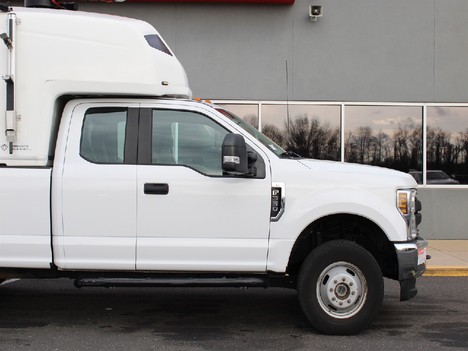 USED 2018 FORD F350 SERVICE - UTILITY TRUCK #14352-9