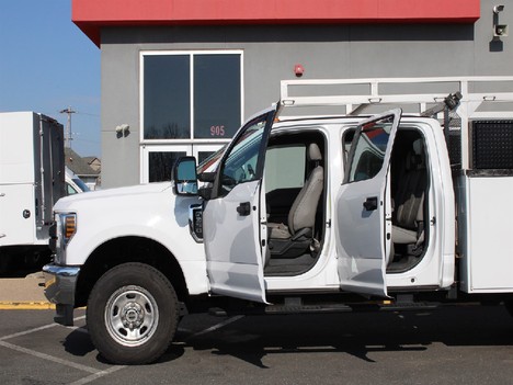 USED 2018 FORD F350 SERVICE - UTILITY TRUCK #14498-7