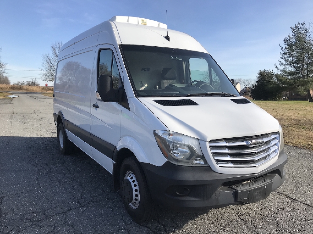 used freightliner sprinter