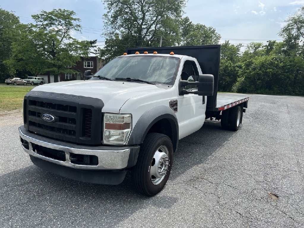 USED 2009 FORD F550 FLATBED TRUCK #6332