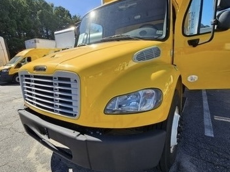 2020 FREIGHTLINER M2 Box Van Truck #8438
