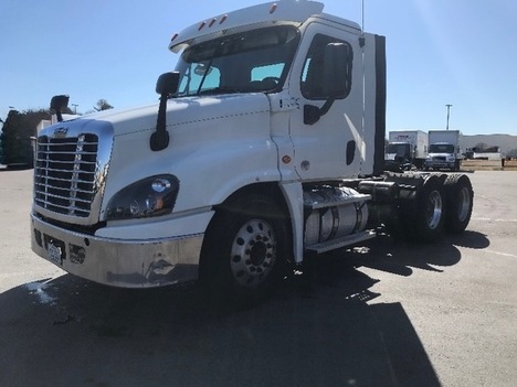 2020 FREIGHTLINER Cascadia Tandem Axle Daycab #8527