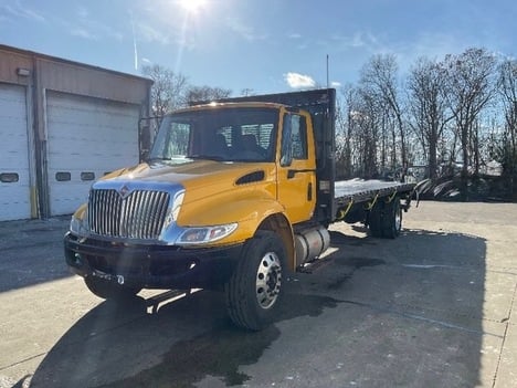 2019 INTERNATIONAL 4300 Flatbed Truck #8537 2019 INTERNATIONAL 4300 Flatbed Truck #8537