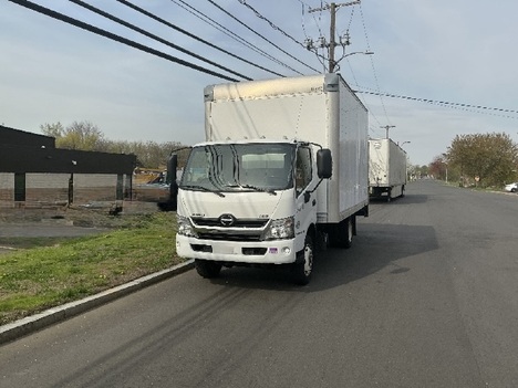 2018 HINO 195 Box Van Truck #8598