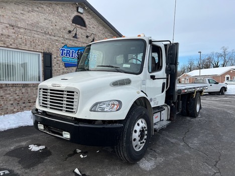 2019 FREIGHTLINER M2 Flatbed Truck #8629