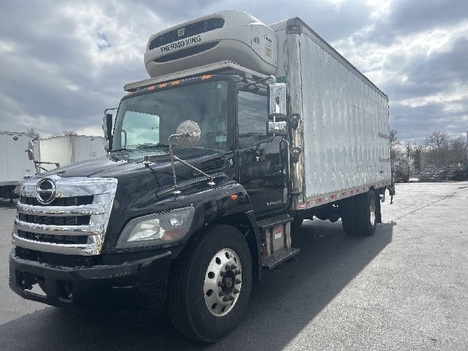 2019-hino-338-reefer-truck #8656