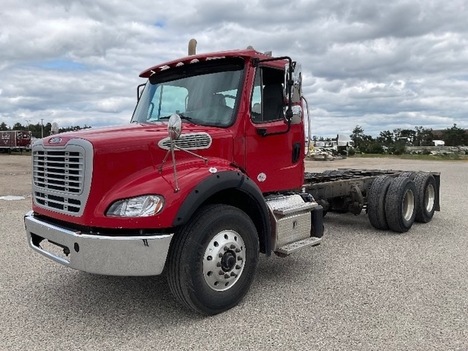 2017-freightliner-m2-cab-chassis-truck #8665