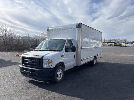 2022 FORD E350 Box Van Truck #9089