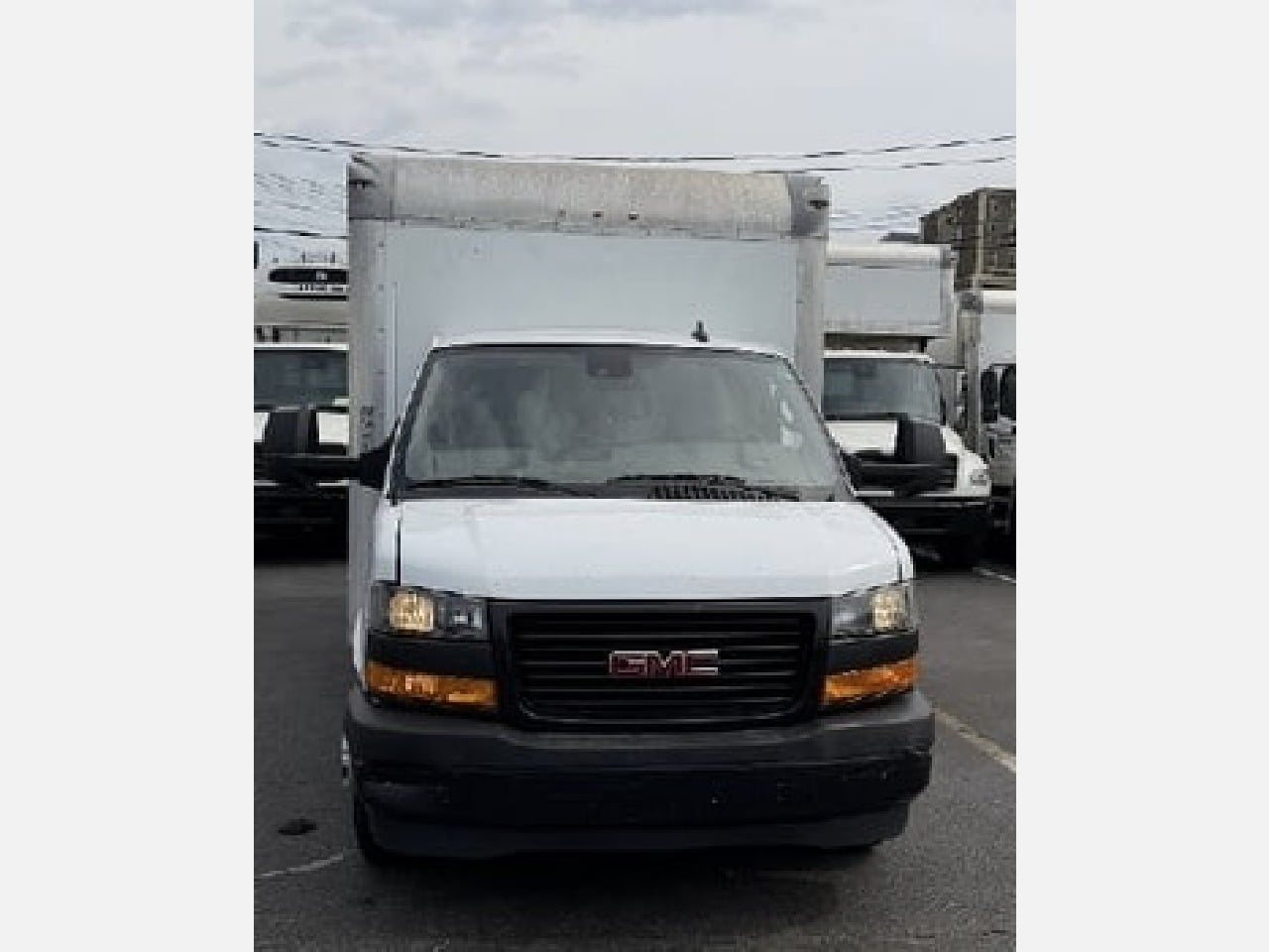 2021 GMC SAVANA 3500 Hicube Truck #1 2021 GMC SAVANA 3500 Hicube Truck #1