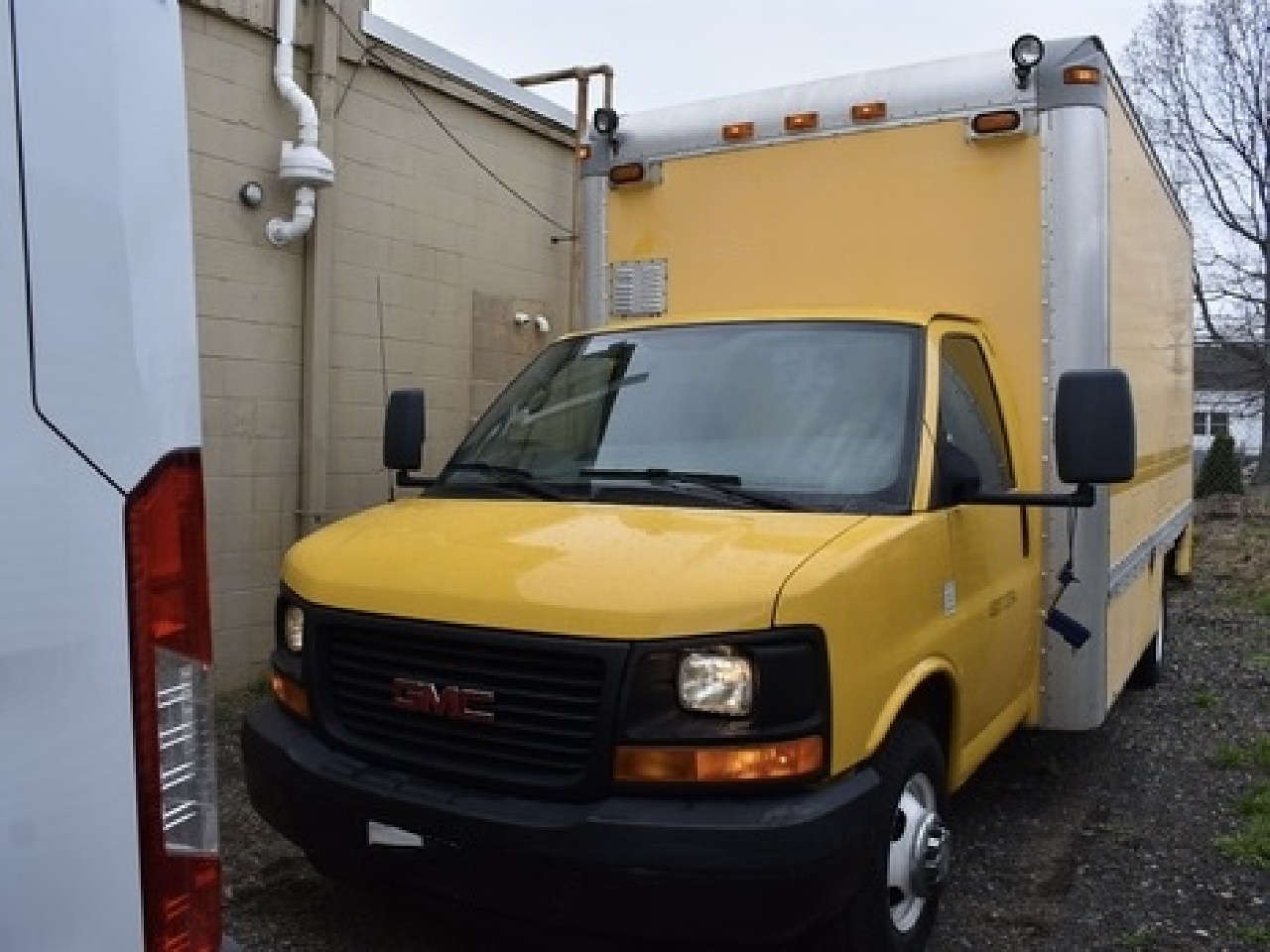 2007 GMC 3500 Hicube Truck #1 2007 GMC 3500 Hicube Truck #1
