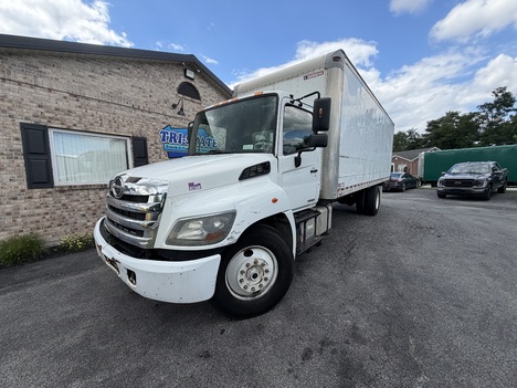 2016-hino-268-box-van-truck #9243