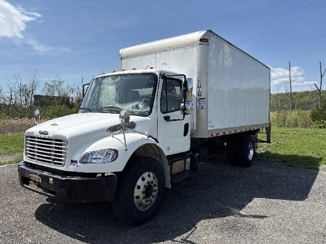 2016 FREIGHTLINER M2 Box Van Truck #9264 2016 FREIGHTLINER M2 Box Van Truck #9264