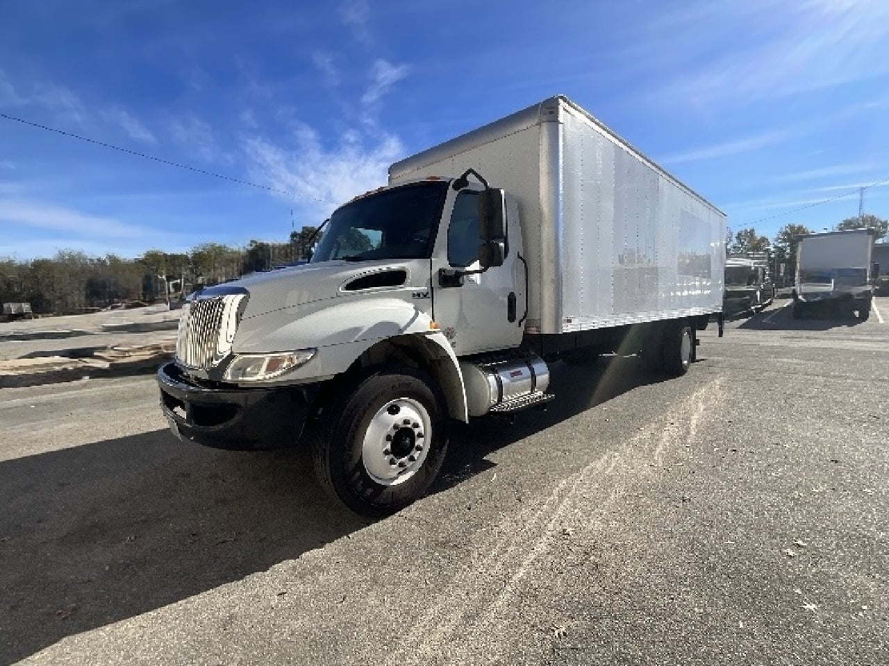 2022 INTERNATIONAL MV607 Medium Duty Truck #1 2022 INTERNATIONAL MV607 Medium Duty Truck #1