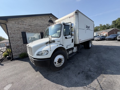 2019 FREIGHTLINER M2 Box Van Truck #9317