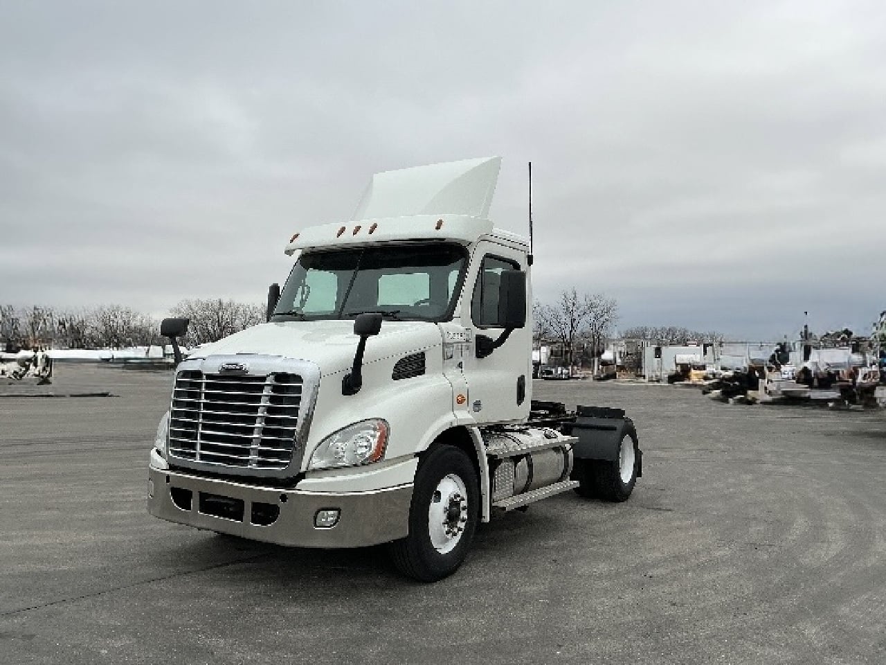 2020 FREIGHTLINER Cascadia 113 Single Axle Daycab #1 2020 FREIGHTLINER Cascadia 113 Single Axle Daycab #1