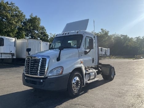2019 FREIGHTLINER Cascadia 125 Single Axle Daycab #9336 2019 FREIGHTLINER Cascadia 125 Single Axle Daycab #9336