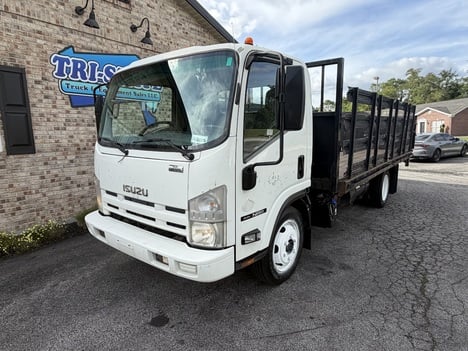 2015 ISUZU NRR Stake Body Truck #9362 2015 ISUZU NRR Stake Body Truck #9362