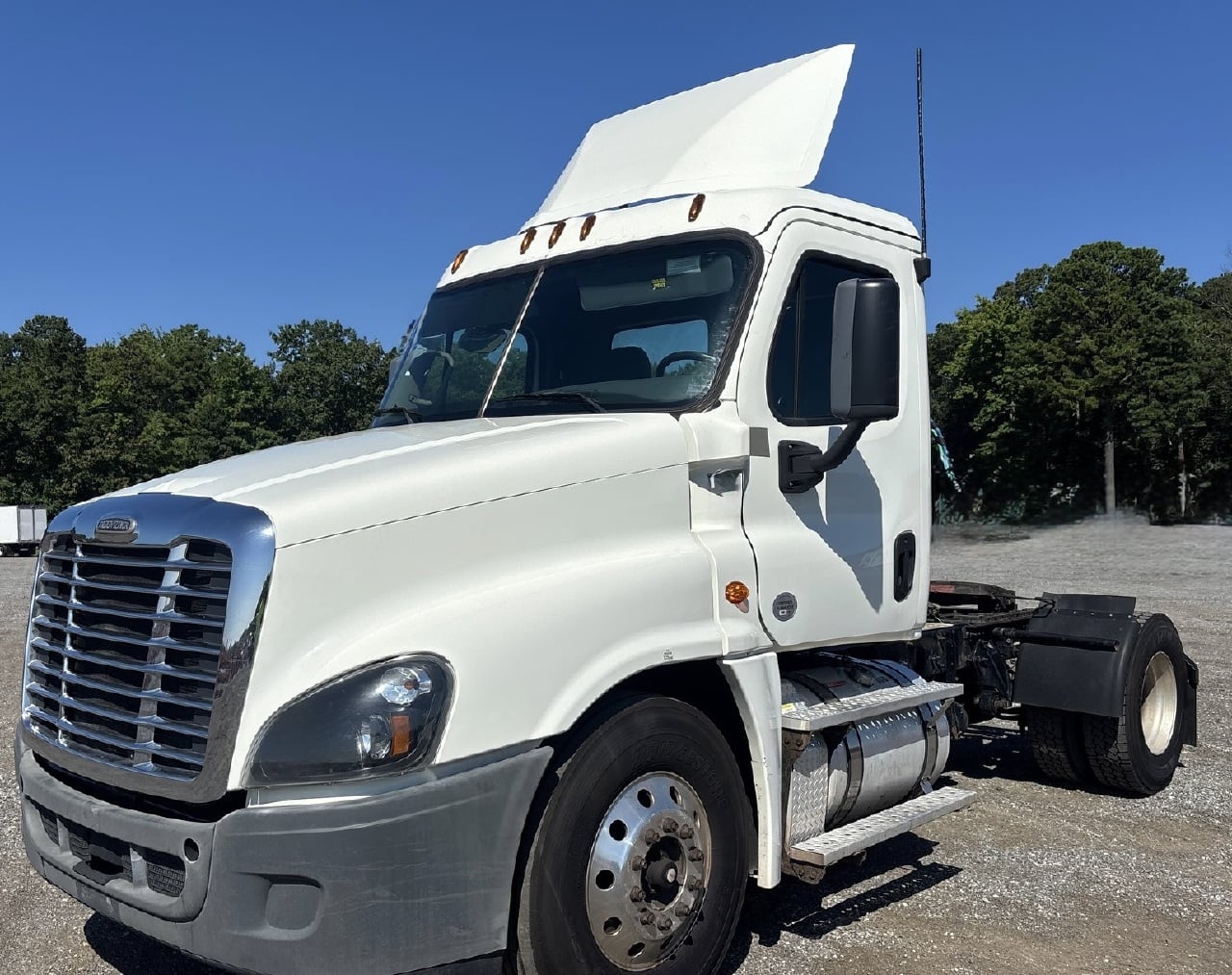 2019 FREIGHTLINER Cascadia 125 Single Axle Daycab #1 2019 FREIGHTLINER Cascadia 125 Single Axle Daycab #1