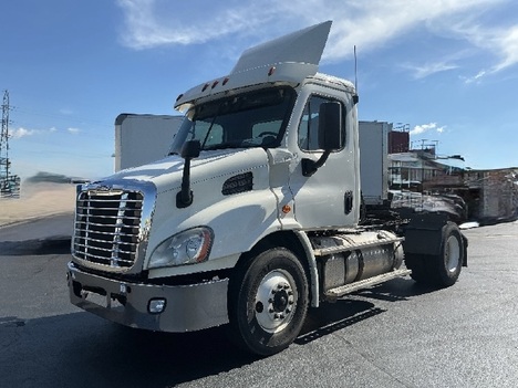 2019 FREIGHTLINER Cascadia 113 Single Axle Daycab #9388