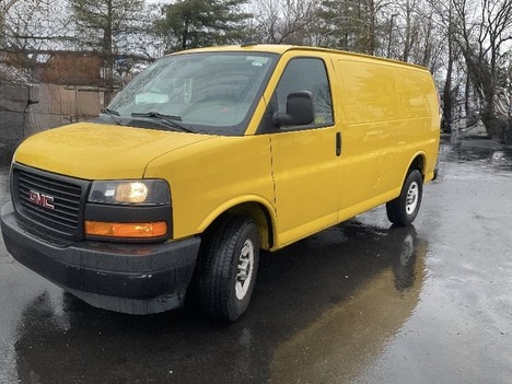 2022 GMC SAVANA 2500 Panel - Cargo Van #9408