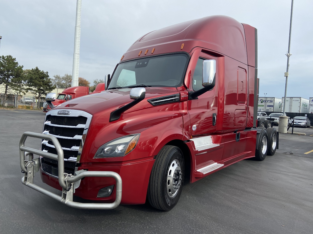 2020 FREIGHTLINER Cascadia CA126 Sleeper