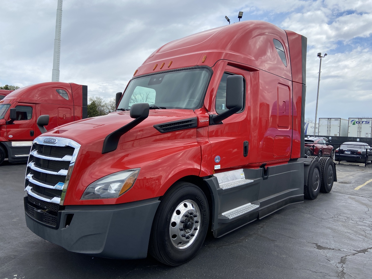 2021 FREIGHTLINER Cascadia CA126 * Sleeper