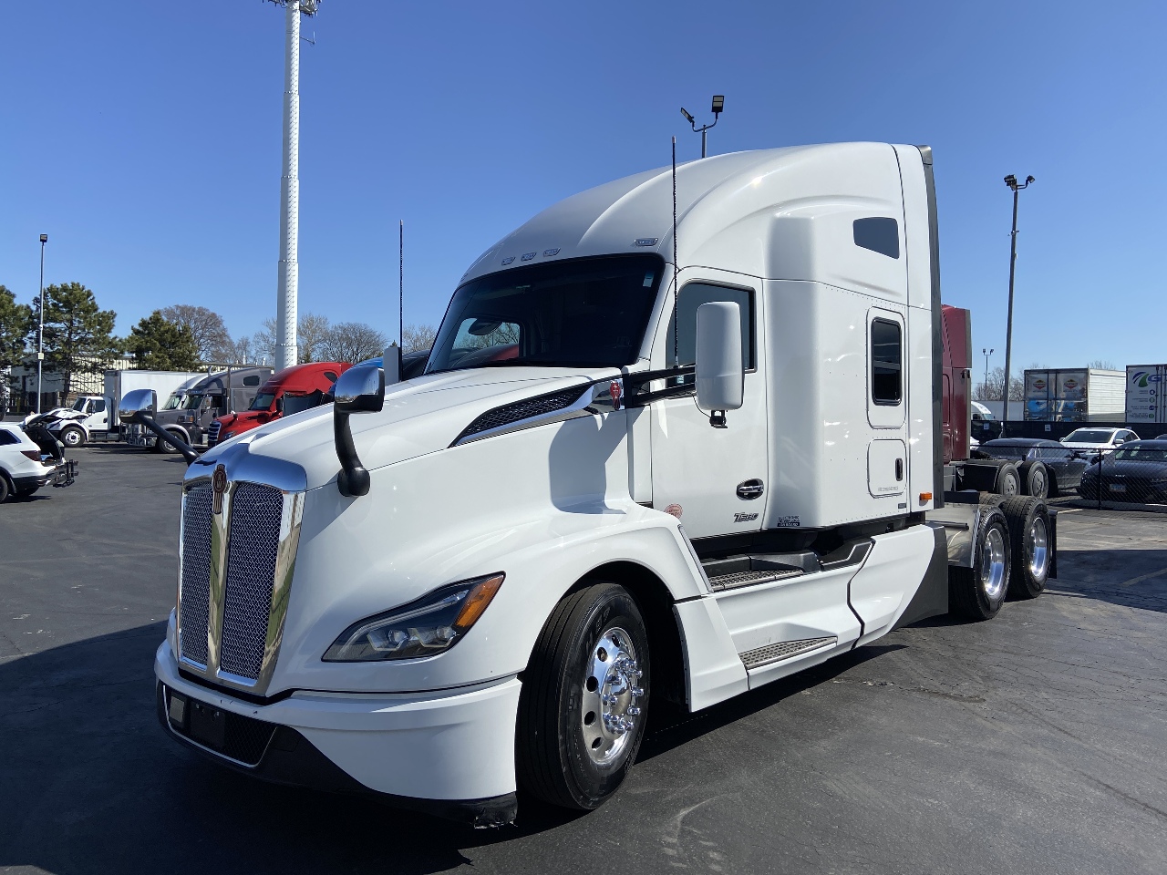 2022 KENWORTH T680 NG * Sleeper