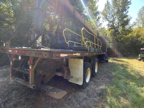 USED 2004 FREIGHTLINER FL-80 FLATBED TRUCK #3204-3