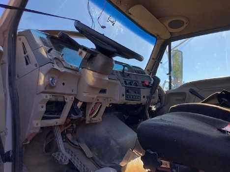 USED 2006 STERLING LT3500 CAB CHASSIS TRUCK #4046-6