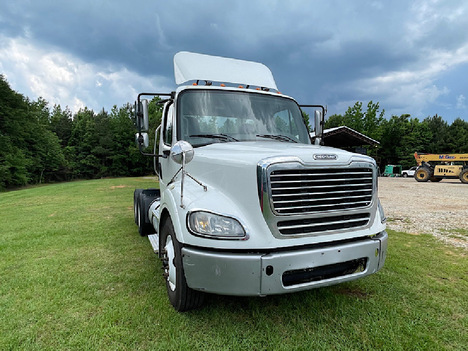 USED 2016 FREIGHTLINER M2 TANDEM AXLE DAYCAB TRUCK #4605-4