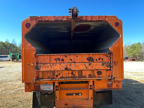 USED 1989 FORD F700 CHIPPER TRUCK #4695-3