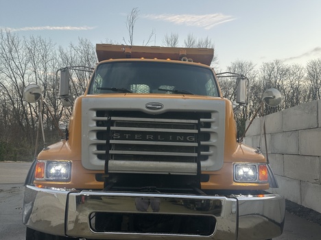 2007 STERLING LT7500 Dump Truck #7512