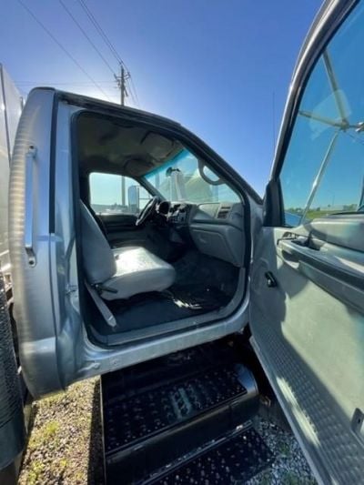 USED 2006 FORD F750 SERVICE - UTILITY TRUCK #2711-12