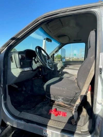 USED 2006 FORD F750 SERVICE - UTILITY TRUCK #2711-13