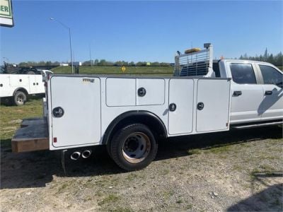 USED 2017 FORD F450 SERVICE - UTILITY TRUCK #2730-2