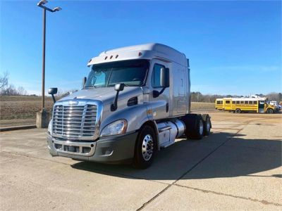 USED 2016 FREIGHTLINER CASCADIA 116 SLEEPER TRUCK #2839-3