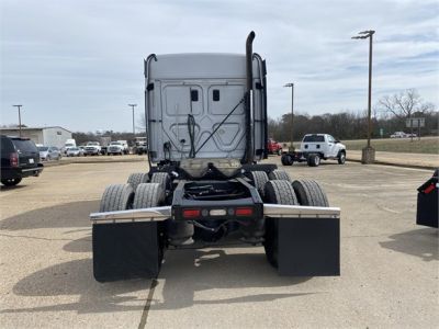 USED 2016 FREIGHTLINER CASCADIA 116 SLEEPER TRUCK #2840-6