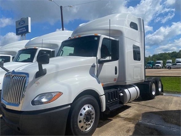 USED 2018 INTERNATIONAL LT SLEEPER TRUCK #2917