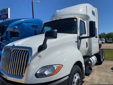 USED 2018 INTERNATIONAL LT SLEEPER TRUCK #2918